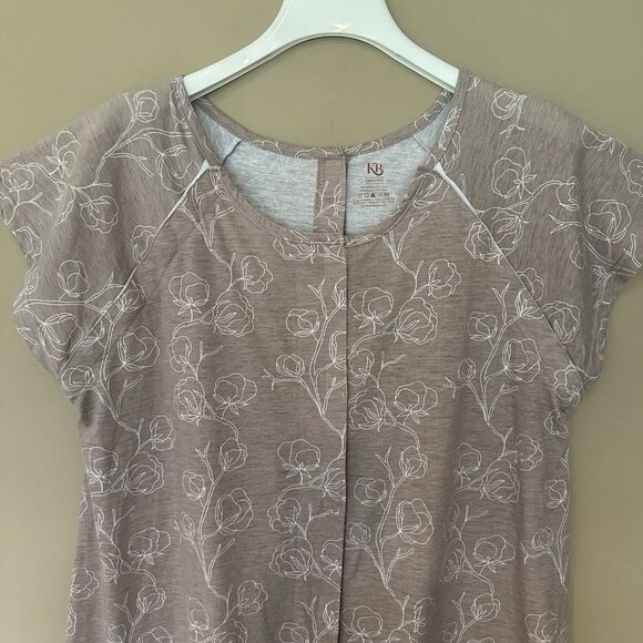 Kindred Bravely Labor and Nursing Nightgown in Light Taupe - Picture 3 of 9